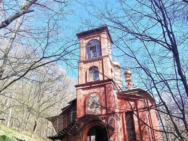 Вино, мёд и святая вода: из Анапы в долину Лефкадия и пустынь Святого Феодосия - фото 3