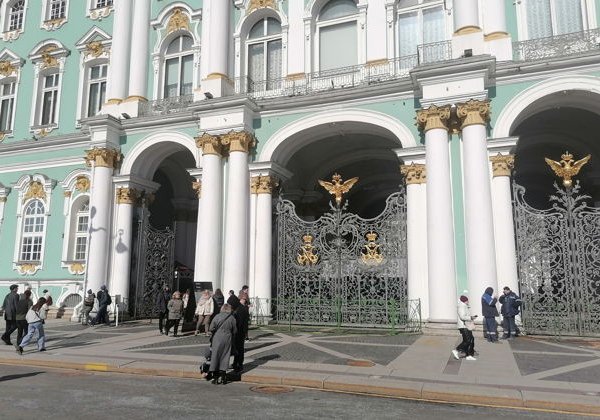 Индивидуальная экскурсия по Эрмитажу и Зимнему дворцу - фото 3