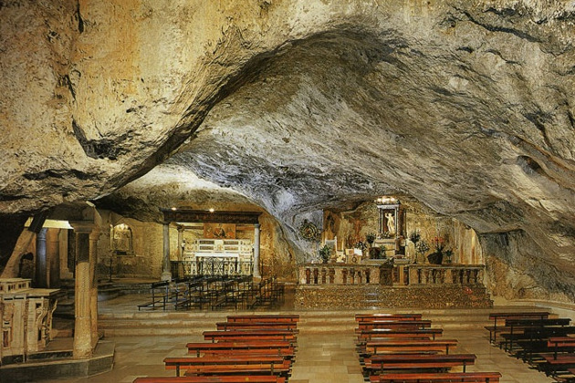 Фото - экскурсия: Чудо явления архангела Михаила