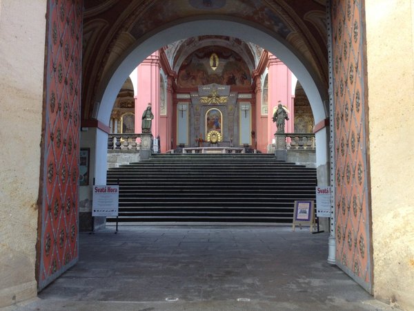 Чудеса Святой Горы и средневековый Карлштейн - фото 2