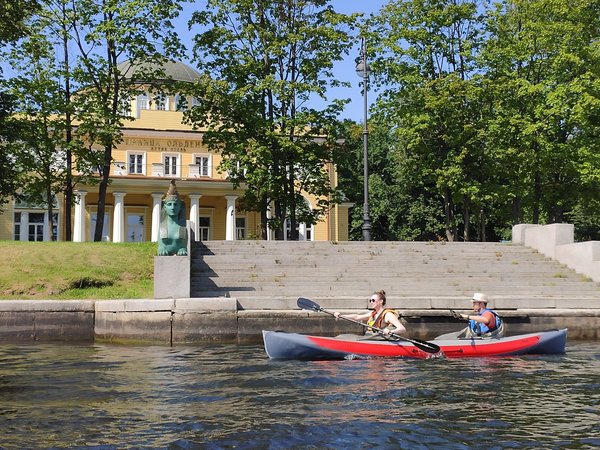 К парковым островам Петербурга — на байдарках