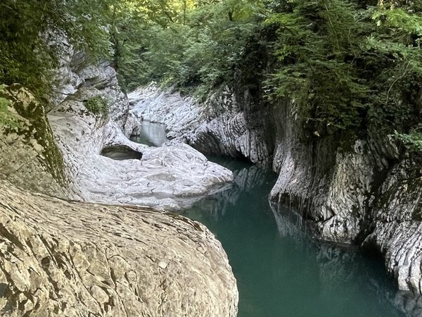 Сочи: пещеры, водопады, реки и источники - фото 4