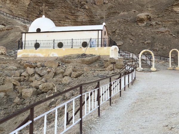 1150 ступеней к святыне: паломничество в монастыри Святого Павла и Антония - фото 2