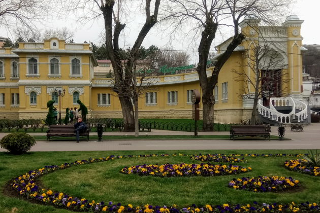 «Город на Кислом колодце»: экскурсия в Кисловодск из Пятигорска-6