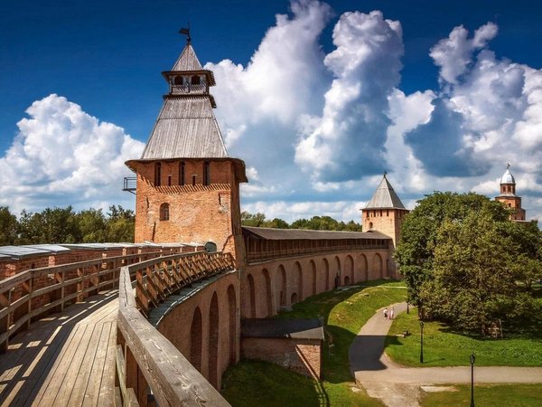 В Великий Новгород из Петербурга — на мотоциклах или авто - фото 3
