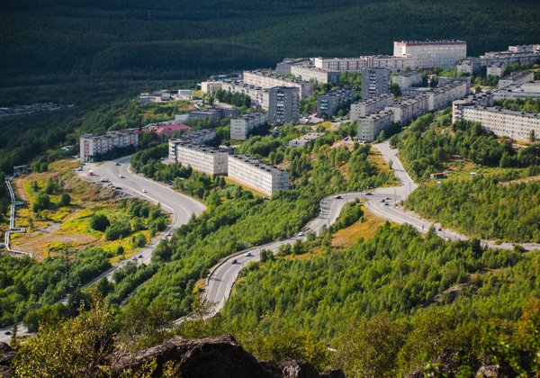 Современный Кировск и живописные Хибины: однодневный тур
