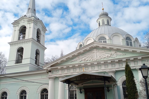 Фото экскурсии - Комфортная поездка по святым местам Петербурга на автомобиле - 10
