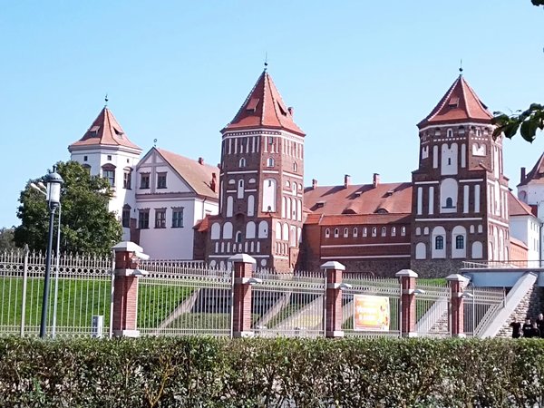 Из Минска — в замки Мира и Несвижа - фото 1