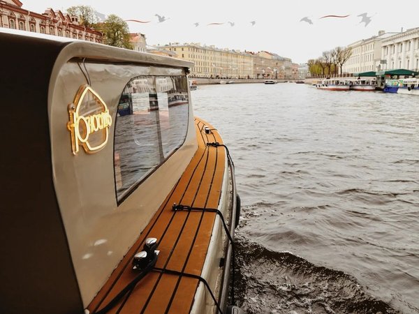 Водная караоке-прогулка в Санкт-Петербурге - фото 4