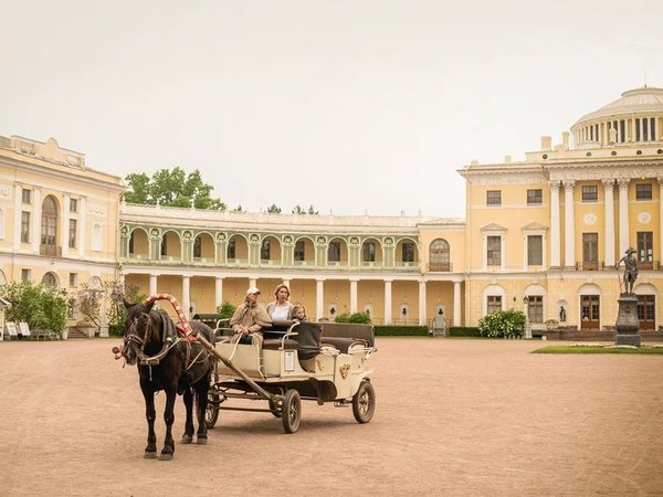 Конная прогулка по Павловскому парку с экскурсией!