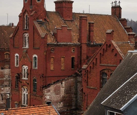 Легенды ушедших эпох: Гвардейск и замок Тапиау — из Пионерского