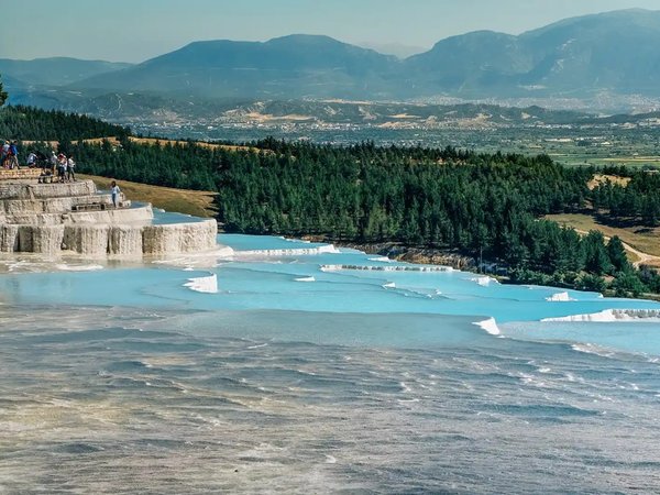 Белоснежный Памуккале и античный город Иераполис из Антальи - фото 3