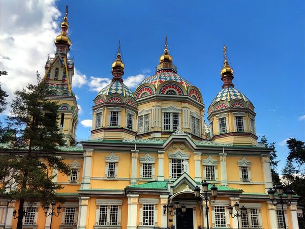 Сердце Алматы: обзорная экскурсия на автомобиле (в группе) - фото 1