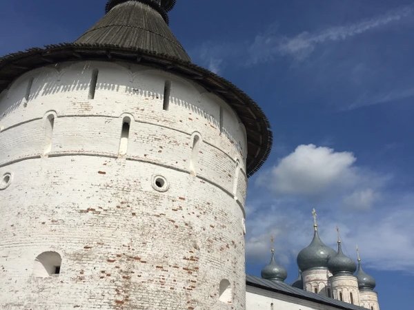 К святому Макарию и мощам преподобного
