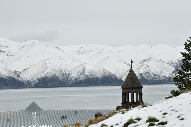 Фото - экскурсия: Откройте для себя Армению: из Тбилиси. Ахпатю. Озеро Севан. Каскад.Ереван