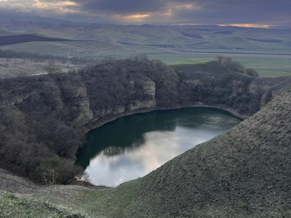 Плато Канжол и озёра Шадхурей