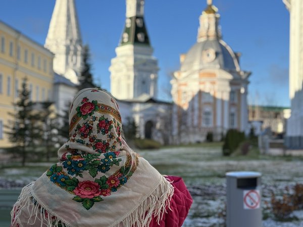 Фотопрогулка в Свято-Троицкой Сергиевой лавре - фото 1