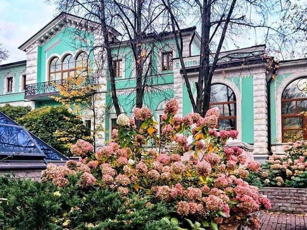 Злачная Хитровка: бизнес на ночлежках и роскошь по соседству (в группе) - фото 2