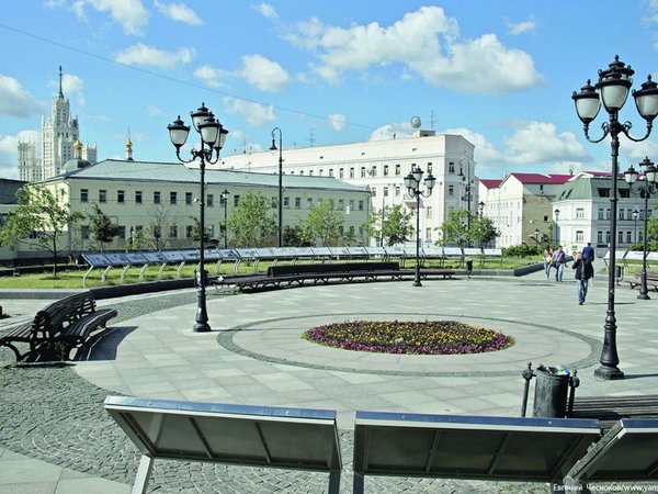 Злачная Хитровка: бизнес на ночлежках и роскошь по соседству (в группе) - фото 3