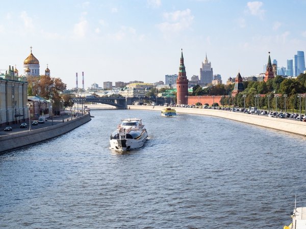 «Модный» остров рядом с Кремлем! - фото 2