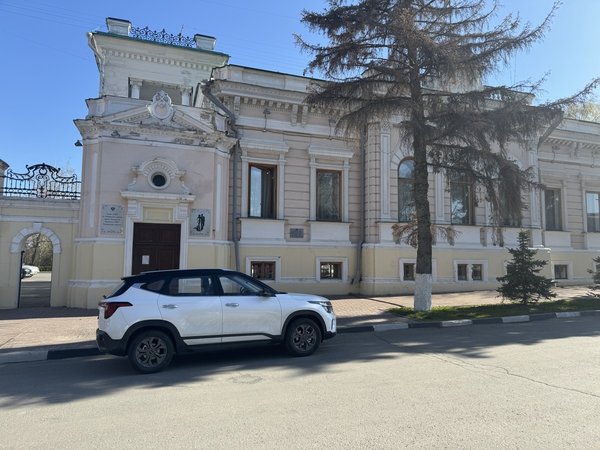 Трансфер из аэропорта или ж/д вокзала с мини-экскурсией по центру Ульяновска