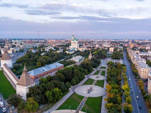 Астрахань — город древний, город славный