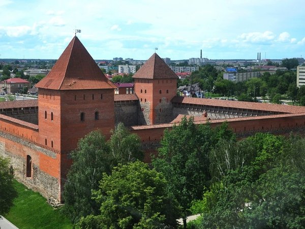 В Беларусь в первый раз: 3 города, замки и экскурсии на выбор - фото 1