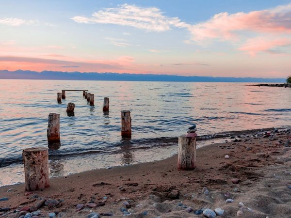 По берегам Иссык-Куля на джипе в тёплой компании - фото 3