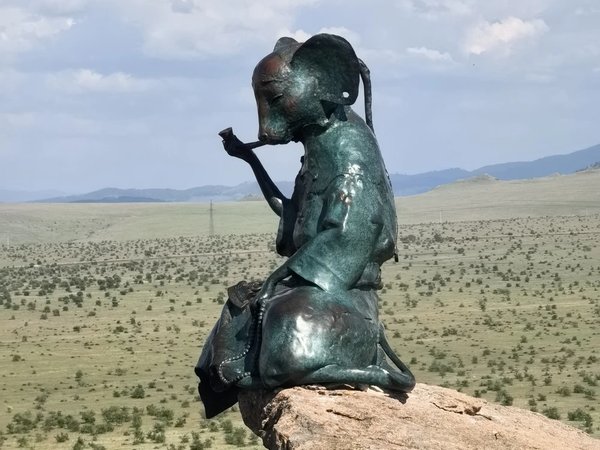 Из Улан-Удэ — в Иволгинский дацан, шаманский центр и на плато Чингисхана - фото 2