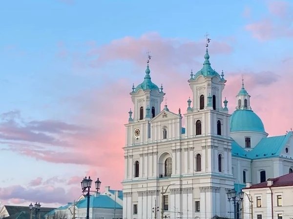 Индивидуальное путешествие во времени: Несвиж, Мир, Гродно и Минск