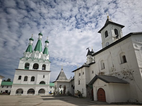 Из Санкт-Петербурга — в Александро-Свирский и Введено-Оятский монастыри - фото 1