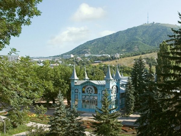 Курорты и горы Кавказа: Эльбрус и Домбай, Пятигорск и Кисловодск - фото 3