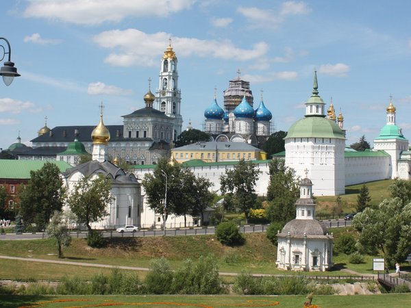 Столица игрушечного царства — Сергиев Посад