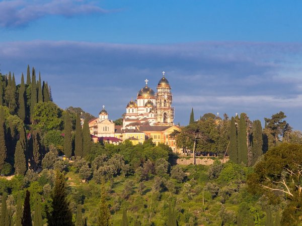 Новый Афон, Гагра, Сухум за 1 день (с трансфером из Адлера) - фото 1