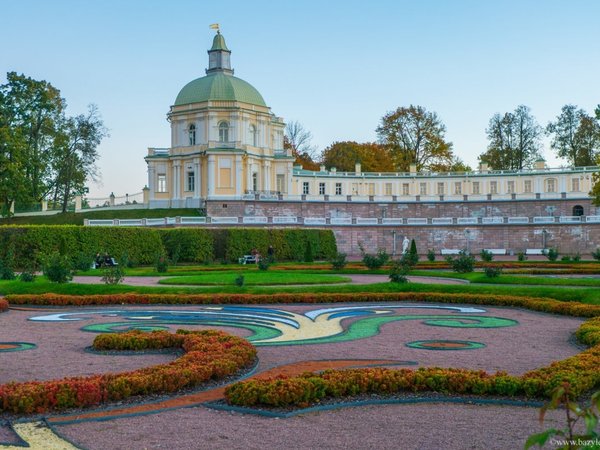 Групповая экскурсия в Ораниенбаум, Меншиковский дворец и Морской собор - фото 4