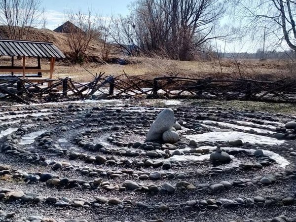 Перезагрузка на Алтае: в гостях у шамана Артёма Игнатенко в Полеводке - фото 4