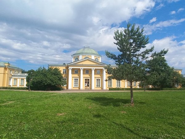 Императорские загородные усадьбы — из Петербурга - фото 1