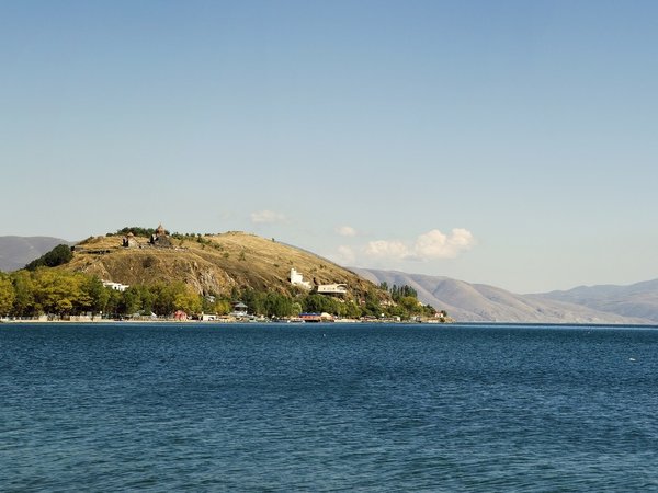 Из Еревана — в Дилижан, к озеру Севан и монастырям - фото 3