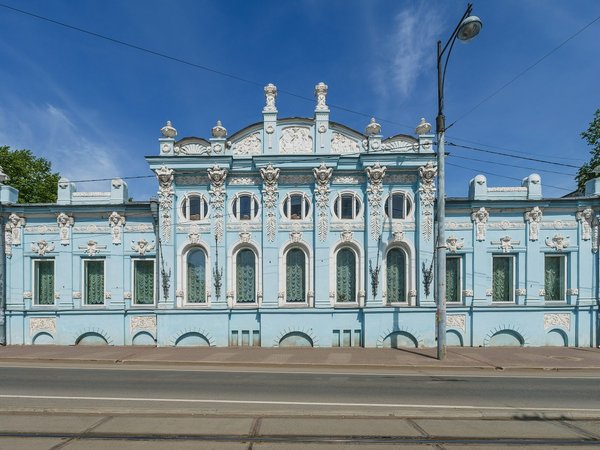 Автопешеходная экскурсия «Пермь через призму литературы»