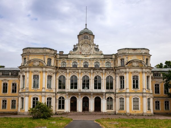 Троице-Сергиева пустынь, усадьба Знаменка и другие открытия близ Петергофа - фото 2