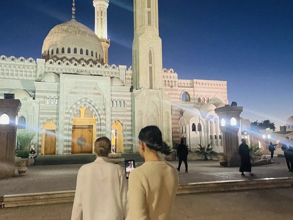 По Шарм-эль-Шейху с местным жителем - фото 2