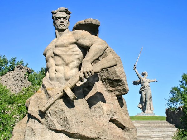 Мамаев курган — символ Волгограда - фото 3