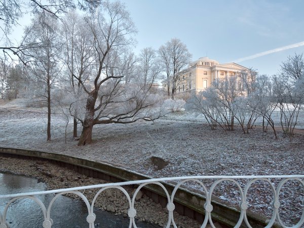 Павловск: то, что обычно остаётся за кадром (из Петербурга) - фото 4