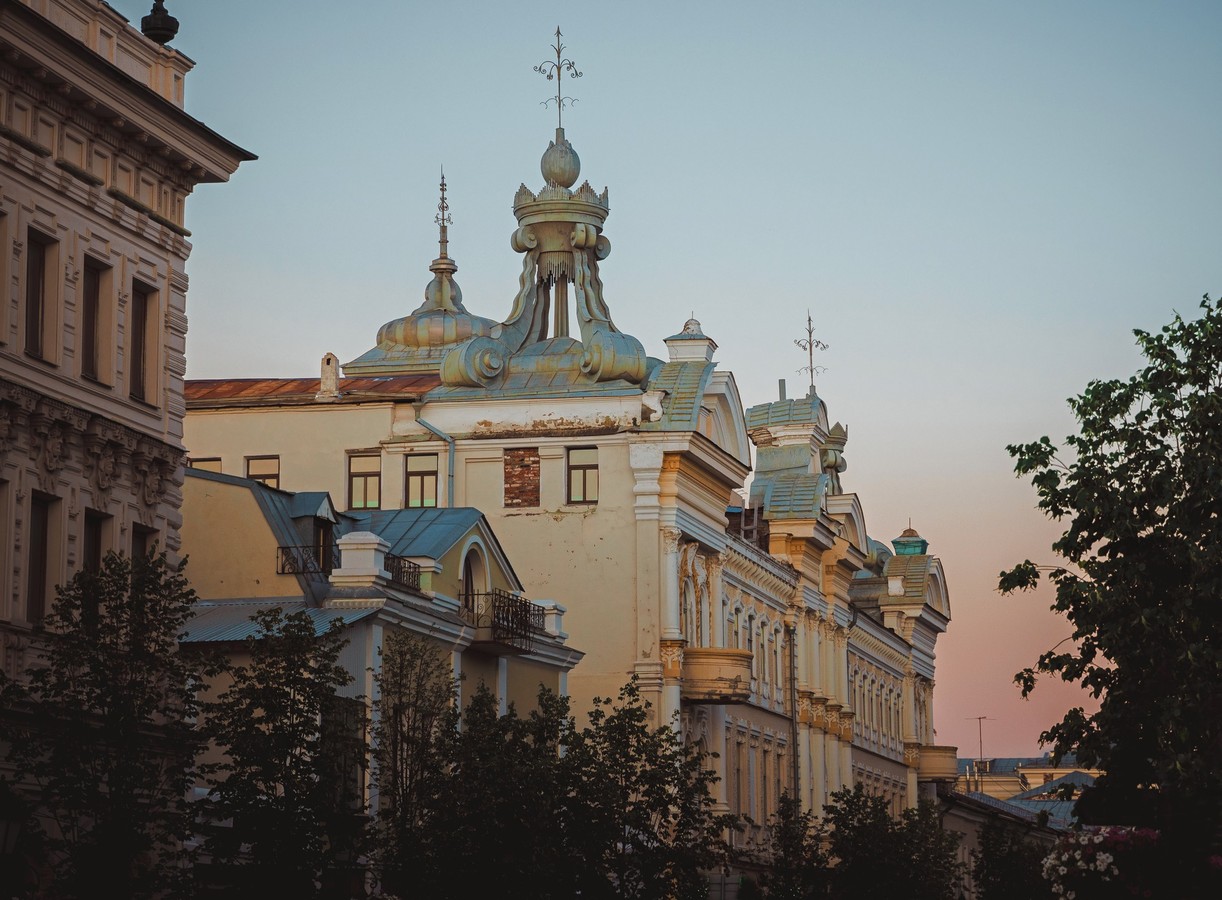 Казань в миниатюре: секреты Кремлевской улицы