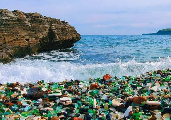 Бассейн с морской водой, Сафари-парк и Стеклянный пляж – за один день! - фото 1