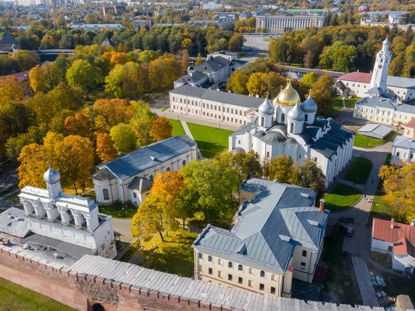 Великий Новгород: обзорная экскурсия по кремлю - фото 1