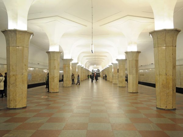 Сквозь землю и время: 90 лет истории московского метро - фото 1