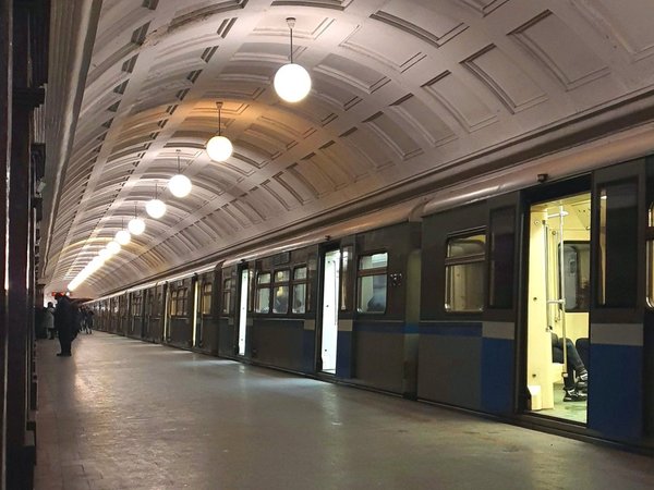 Сквозь землю и время: 90 лет истории московского метро - фото 2
