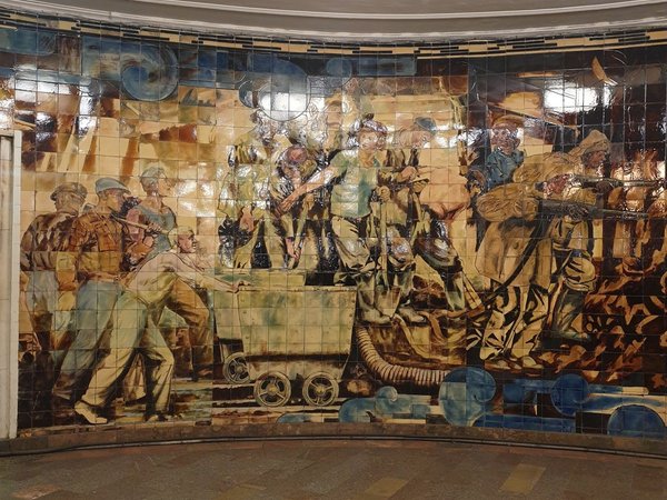 Сквозь землю и время: 90 лет истории московского метро - фото 3