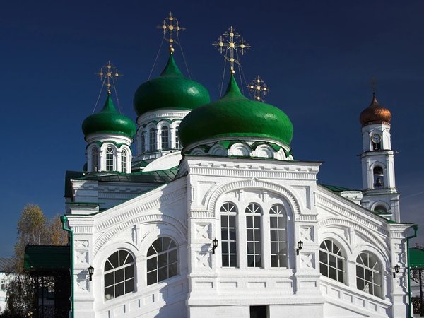 В монастырскую обитель в Раифе и Храм всех религий — из Казани - фото 1